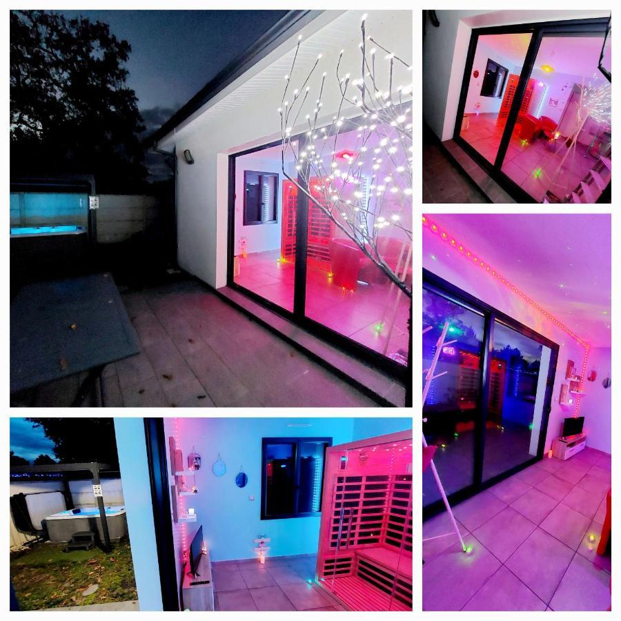 Un Séjour Romantique en couple avec Jacuzzi privé Chromothérapie Jardin Maison privée Ychoux Esterno foto